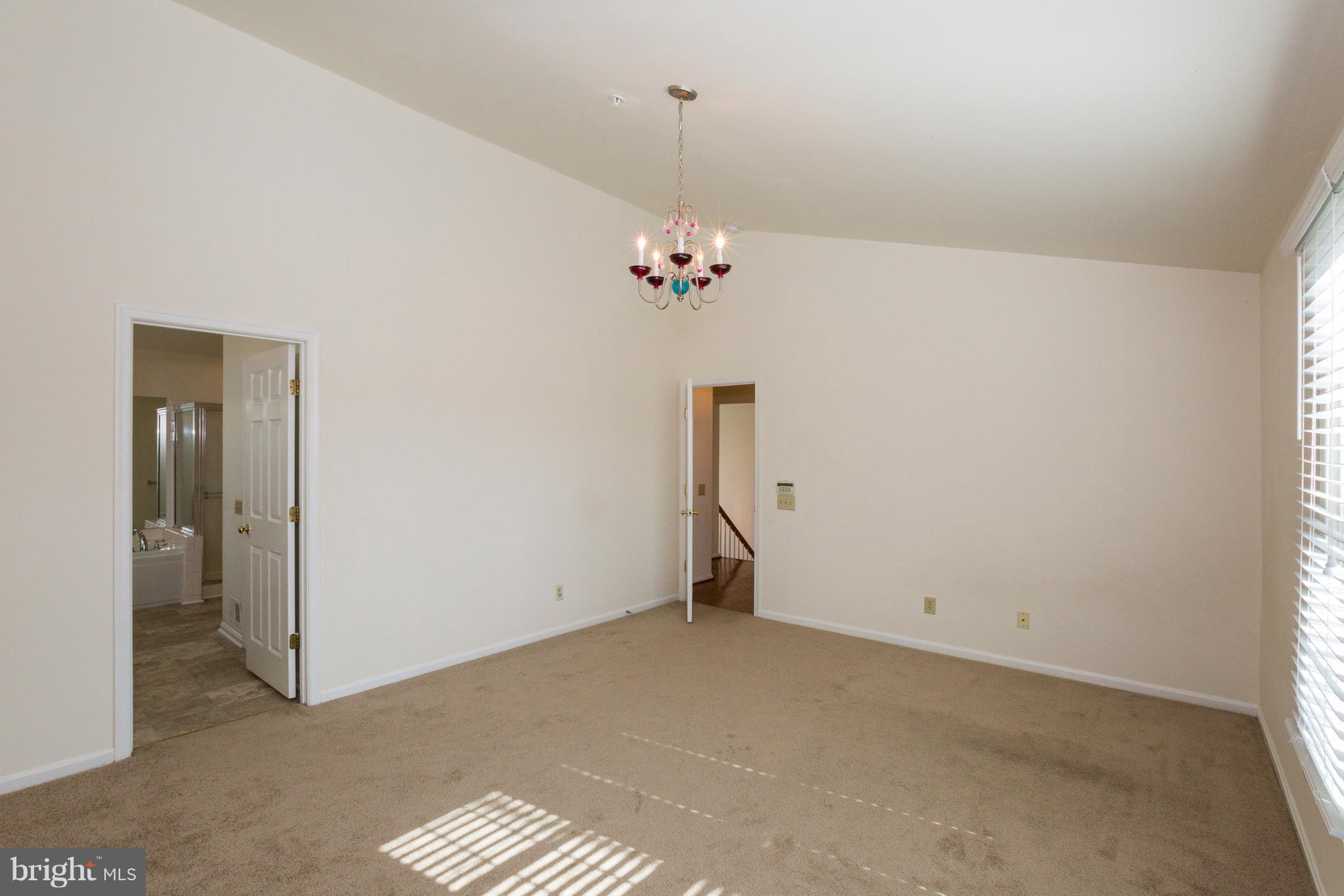 RUSSETT - Residential