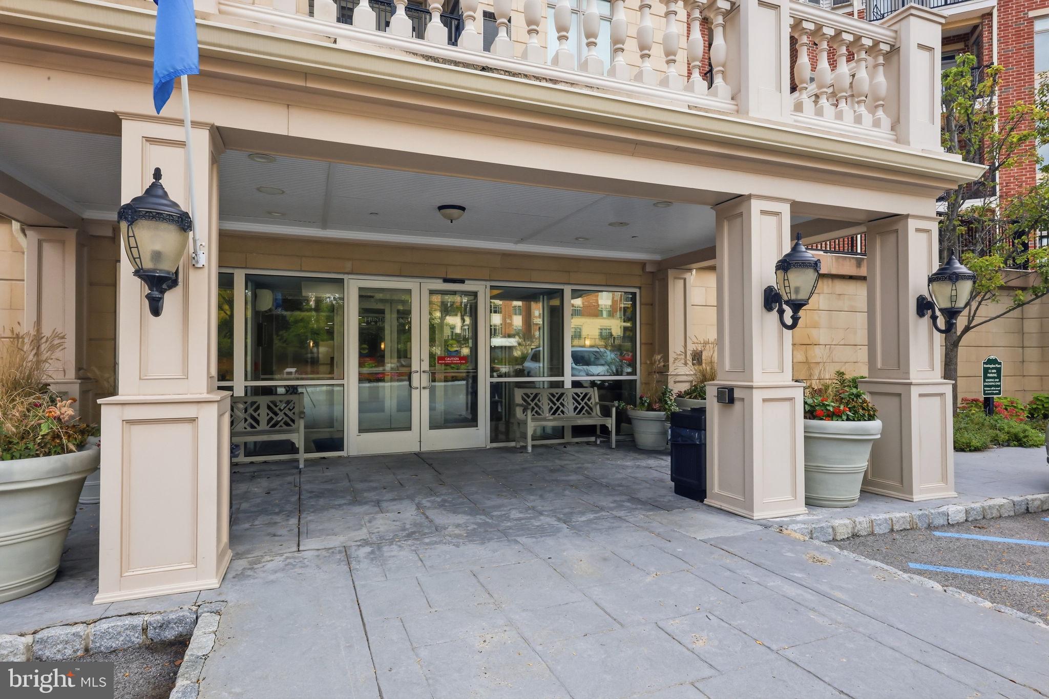 264 CARSON TERRACE TERRACE