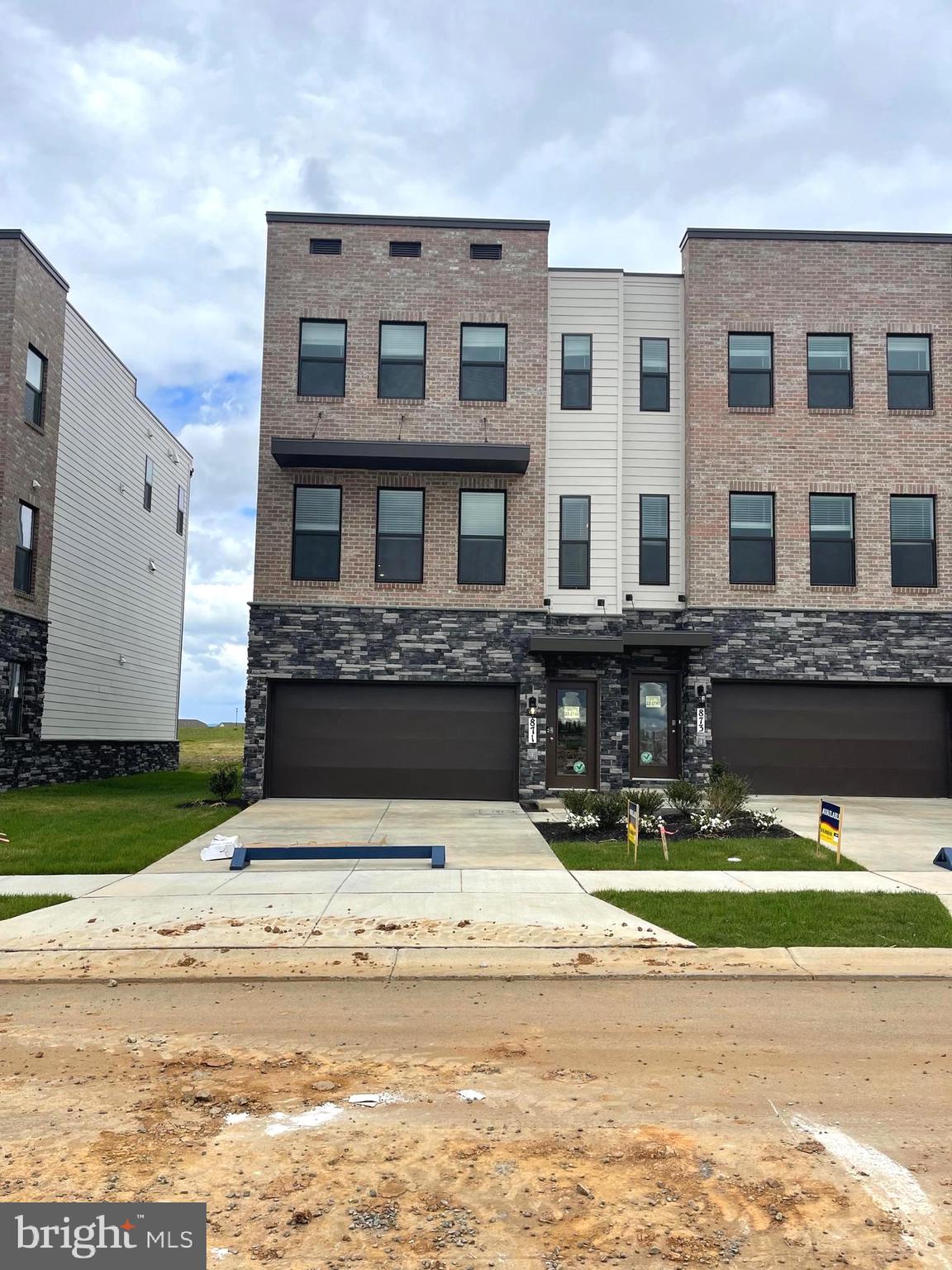 Excellent 3 level End Unit townhome in Renn Quarter community with 4 bedrooms,3.5 baths, & 2-car garage,2300 sq feet of living space! Kitchen and all bathrooms includes quartz counters, white maple cabinetry,Gourment Kitchen & stainless steel appliances.Hardwood floors on entire main living level.Large master Bedroom with Luxury bath features dual vanities,quartz Counters and large walk-in shower.Convenient laundry on bedroom level.Enjoy beautiful common area in the rear, as well as a deck off the living room. Amenities include pool, clubhouse with fitness center, and walking trails. Show & Rent today.