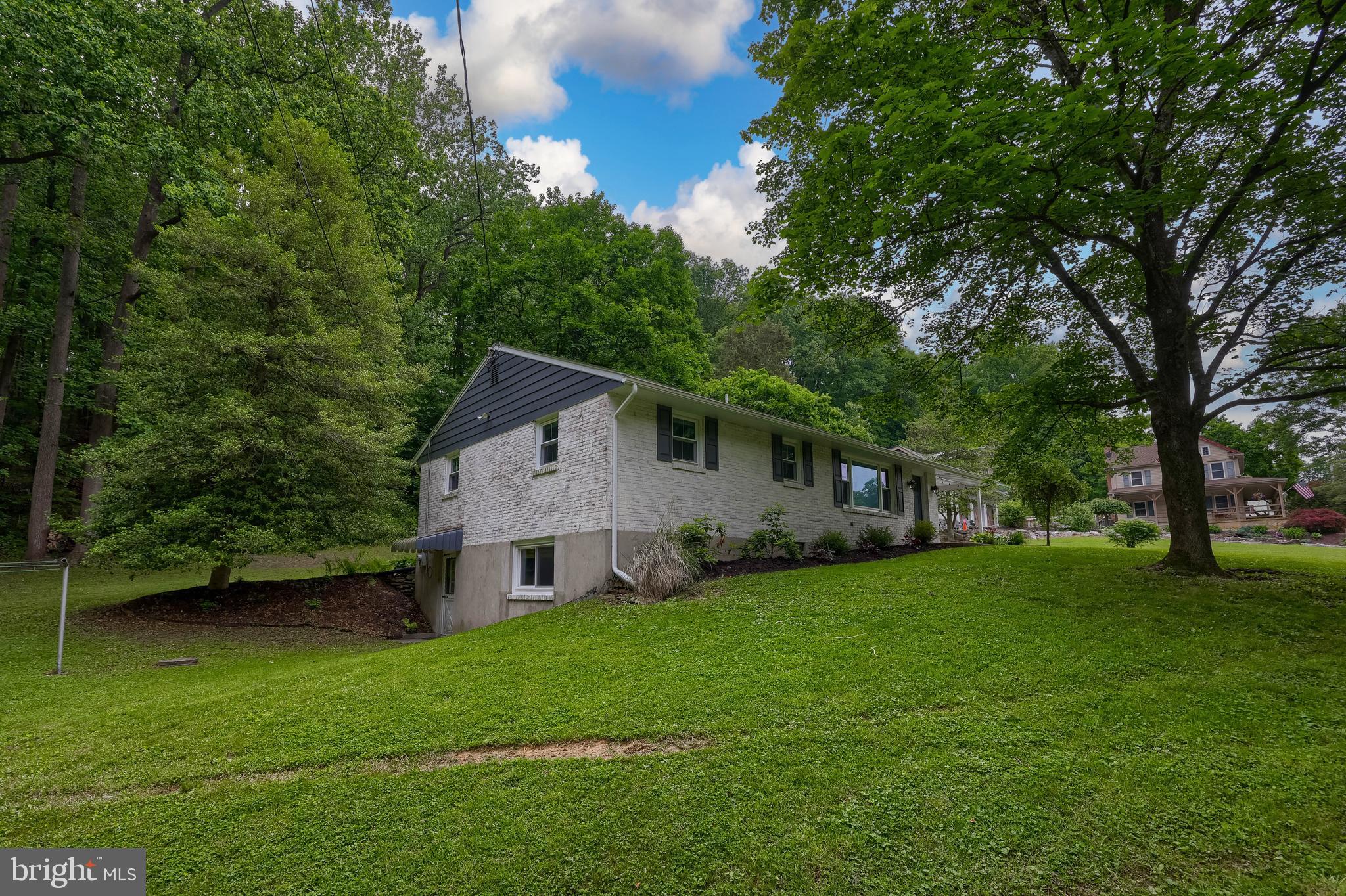 1021 RAWLINSVILLE ROAD