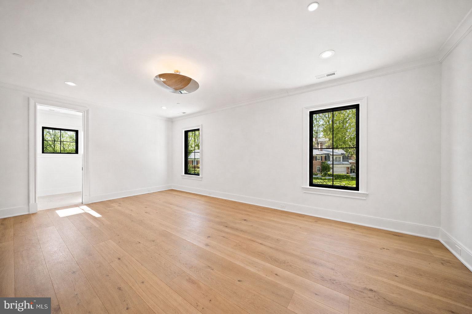 KENWOOD PARK - Residential