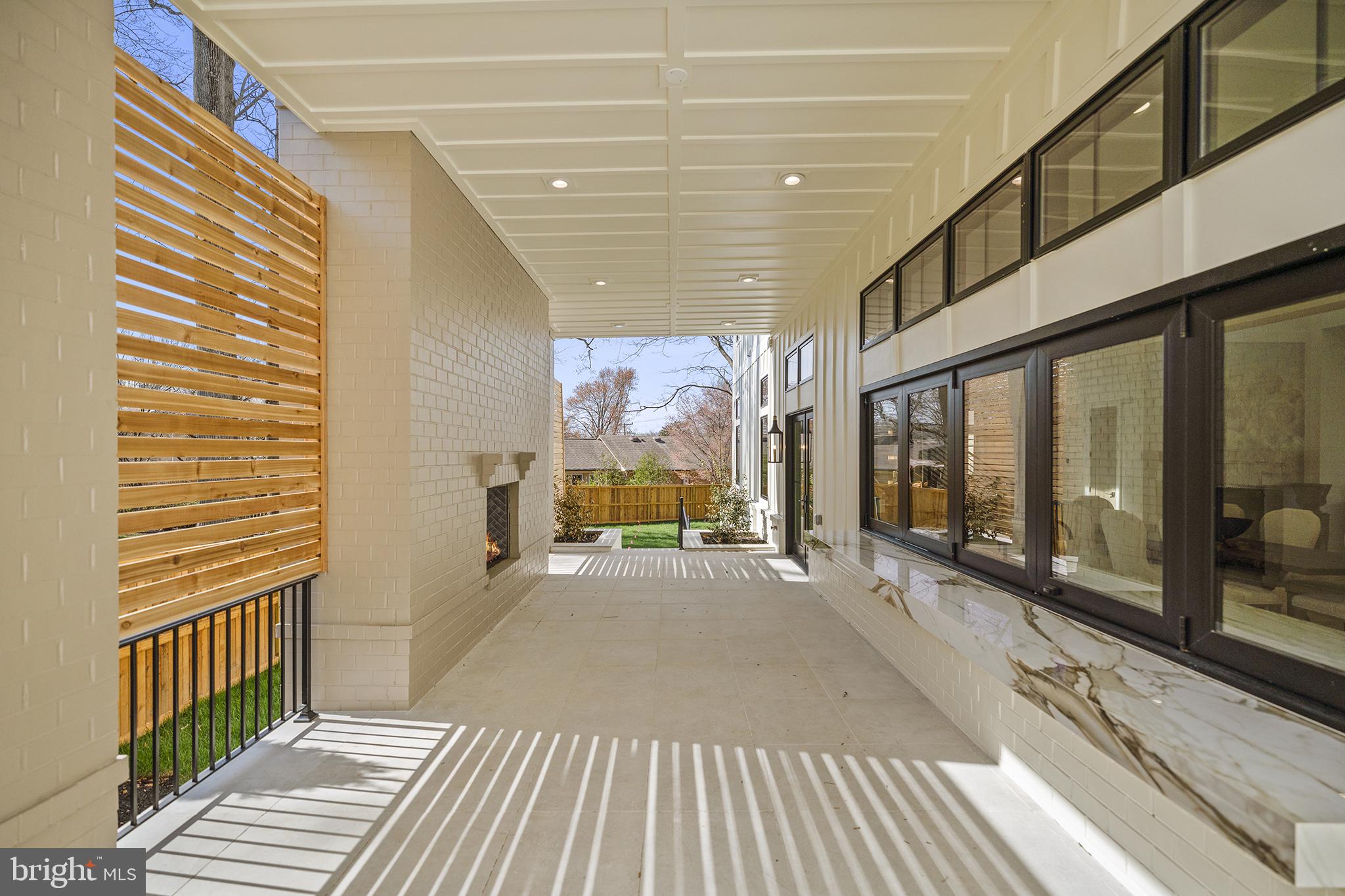 KENWOOD PARK - Residential