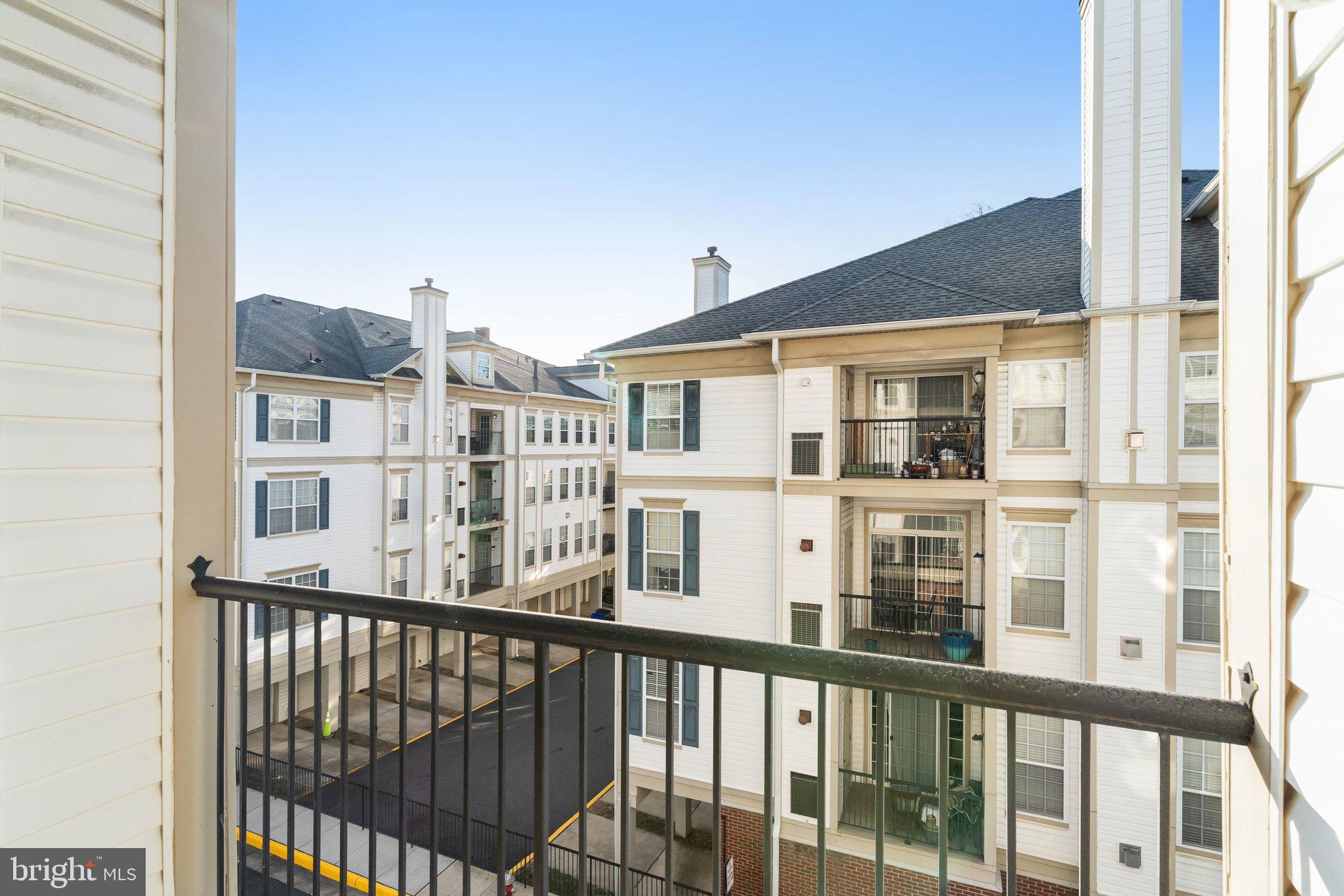 COURTS AT WESCOTT RIDGE - Residential