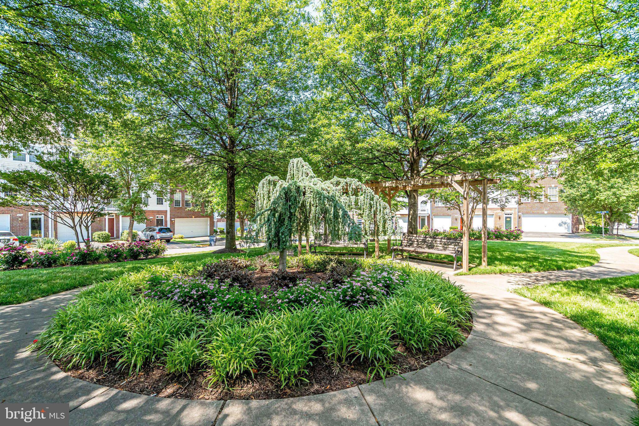 COURTS AT WESCOTT RIDGE - Residential