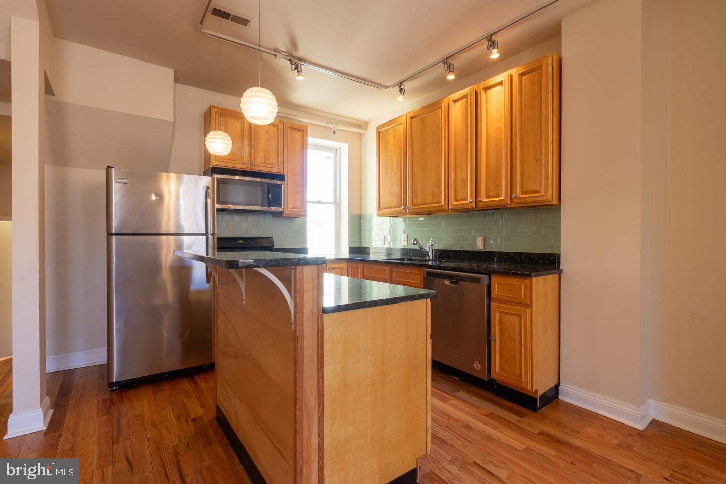 GRADUATE HOSPITAL - Residential