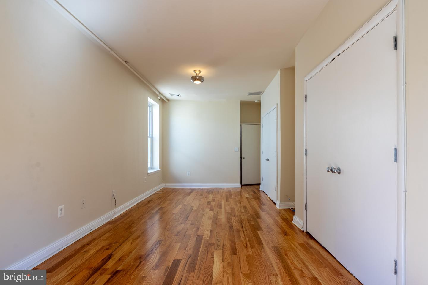 GRADUATE HOSPITAL - Residential