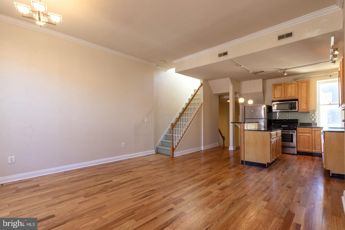 GRADUATE HOSPITAL - Residential