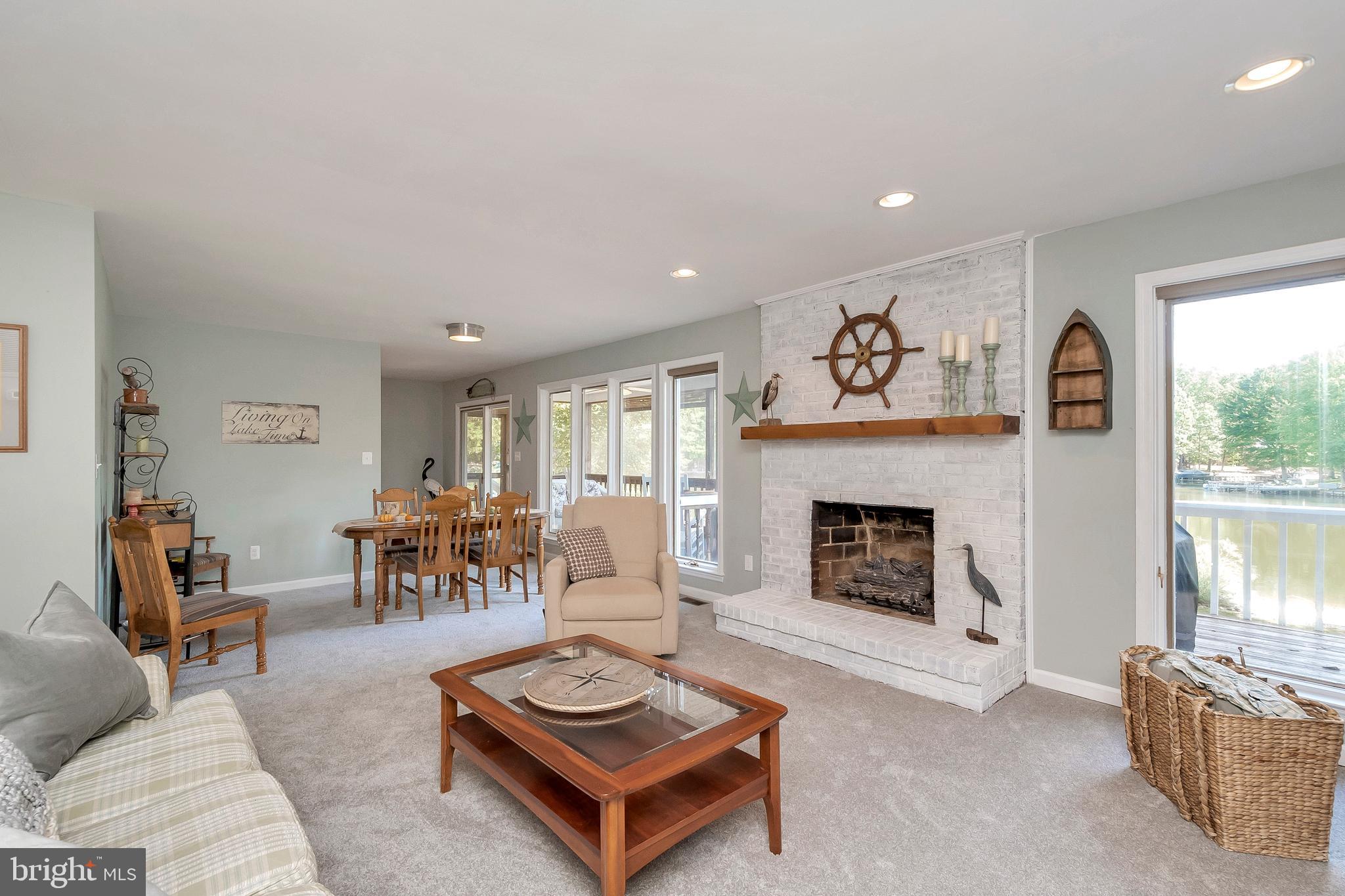 LAKE OF THE WOODS - Residential