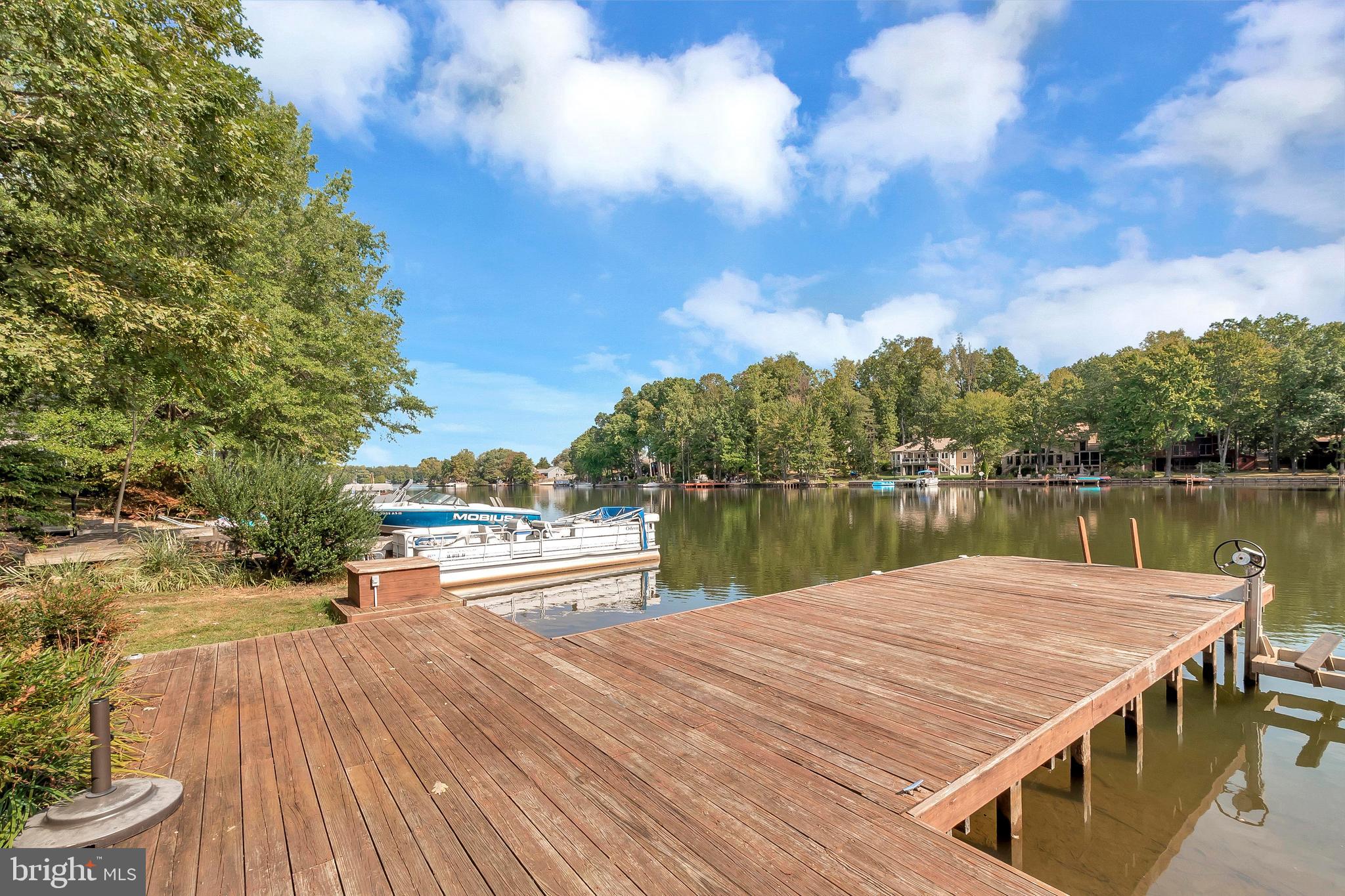 LAKE OF THE WOODS - Residential