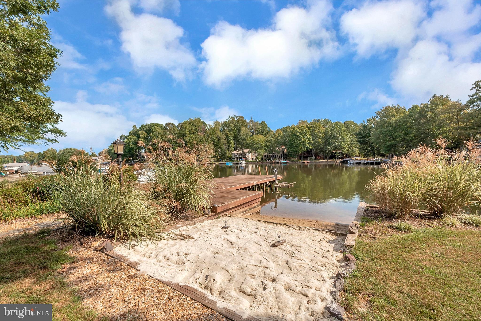 LAKE OF THE WOODS - Residential