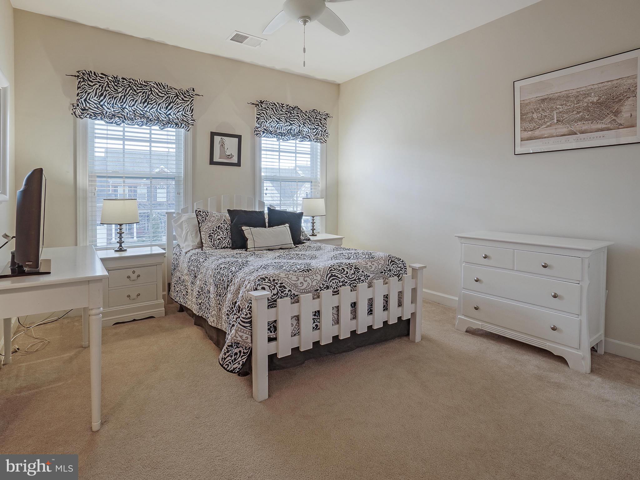 VILLAGES OF URBANA - Residential