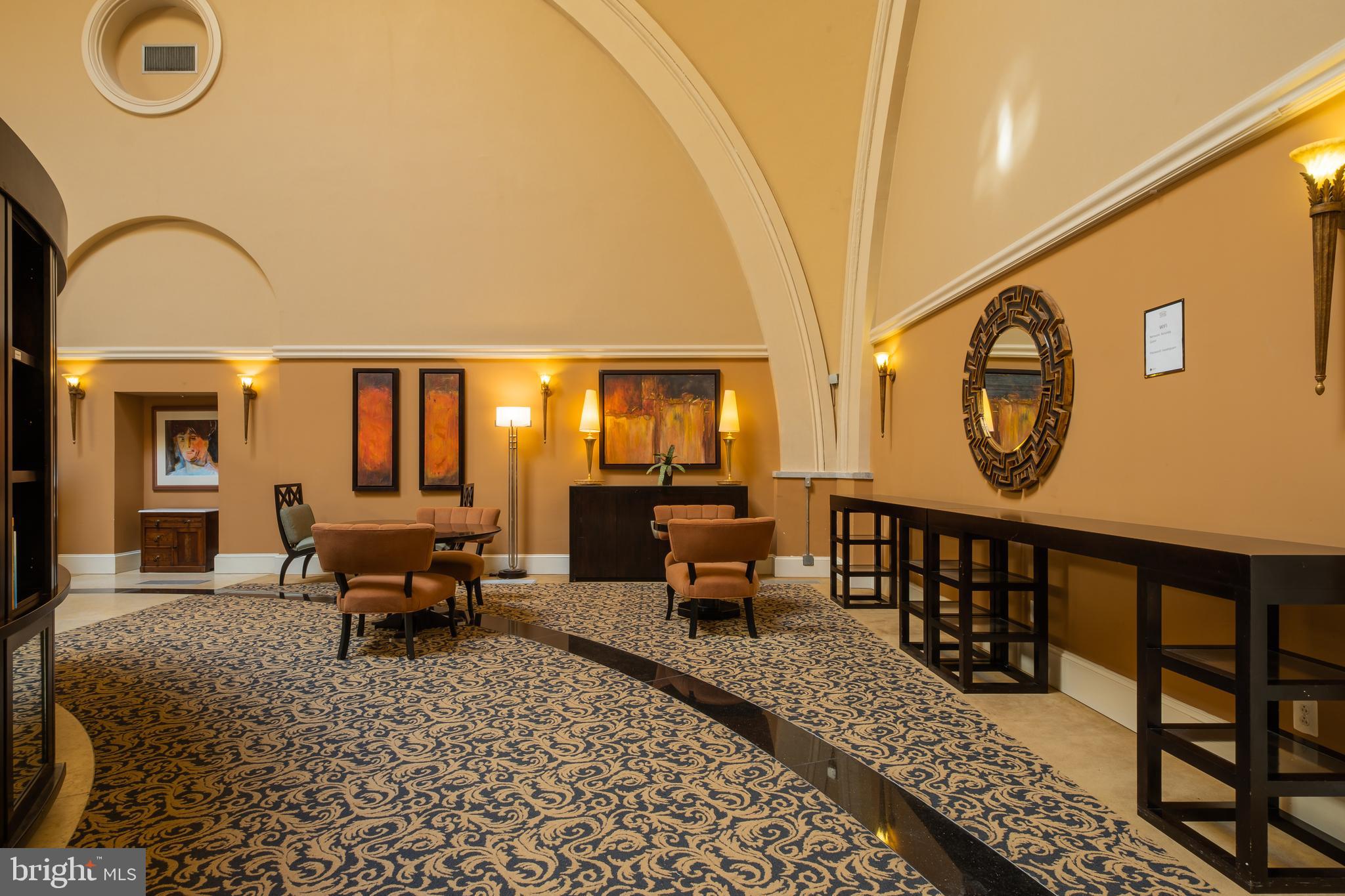 NAVAL SQUARE - Residential Lease