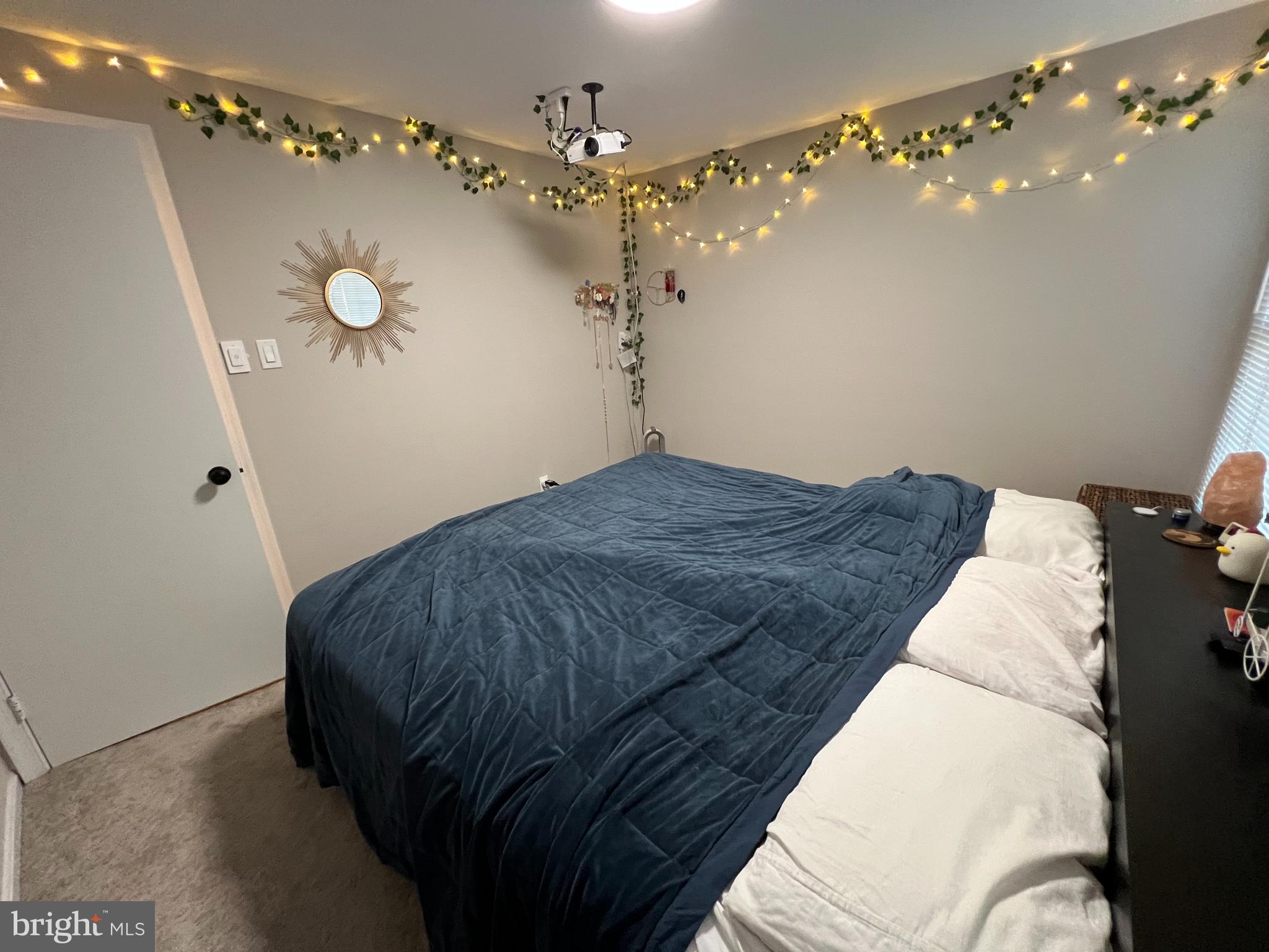 HALLOWELL - Residential Lease