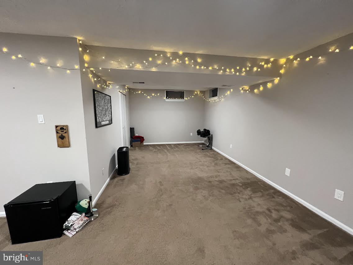 HALLOWELL - Residential Lease