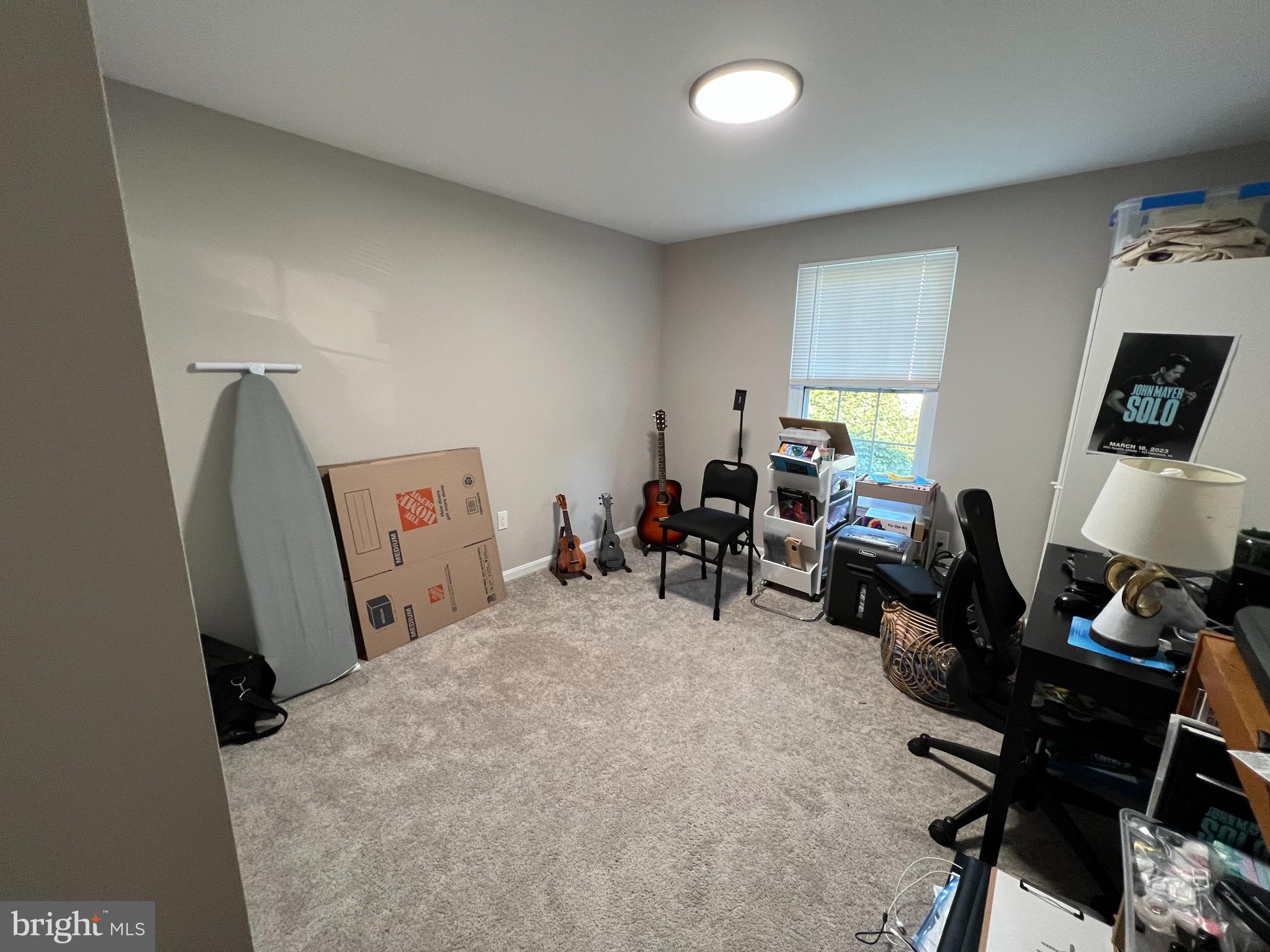 HALLOWELL - Residential Lease