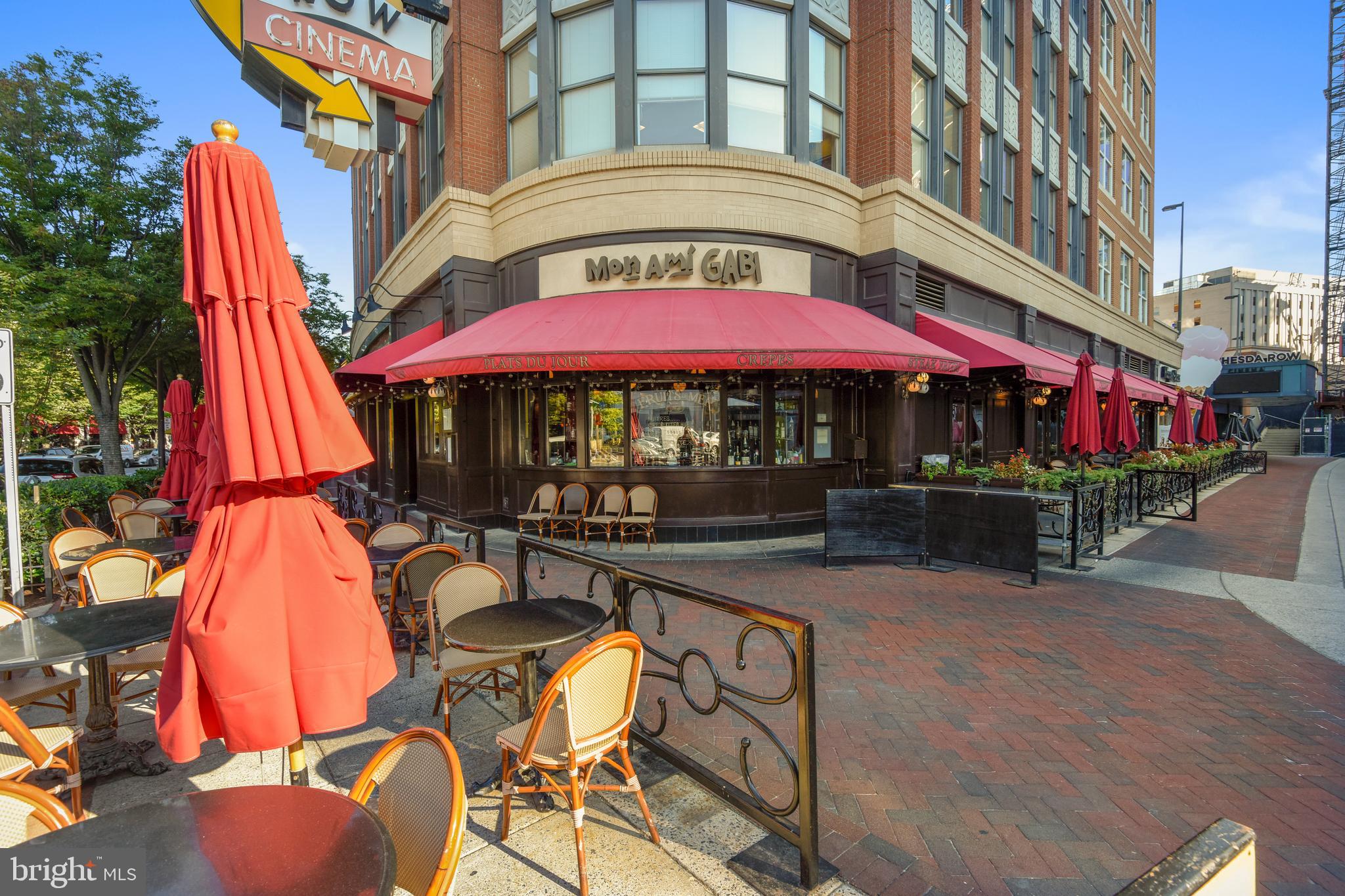 CRESCENT PLAZA - Residential