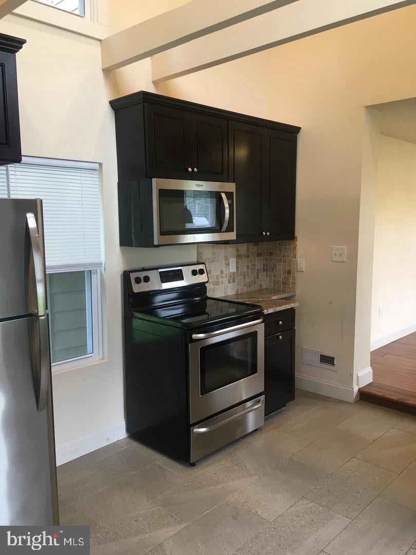 123 HARTFORD ROAD APT. A