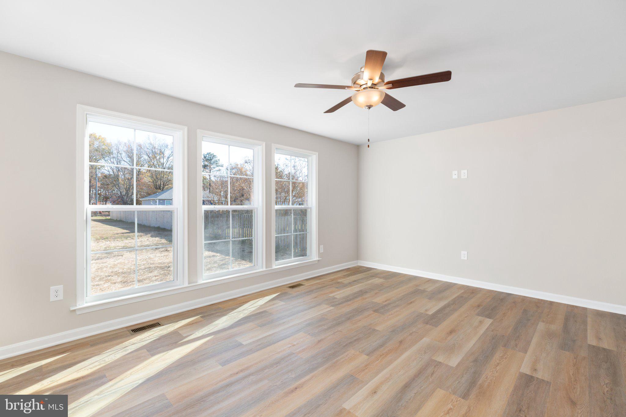 WESTMORELAND SHORES - Residential