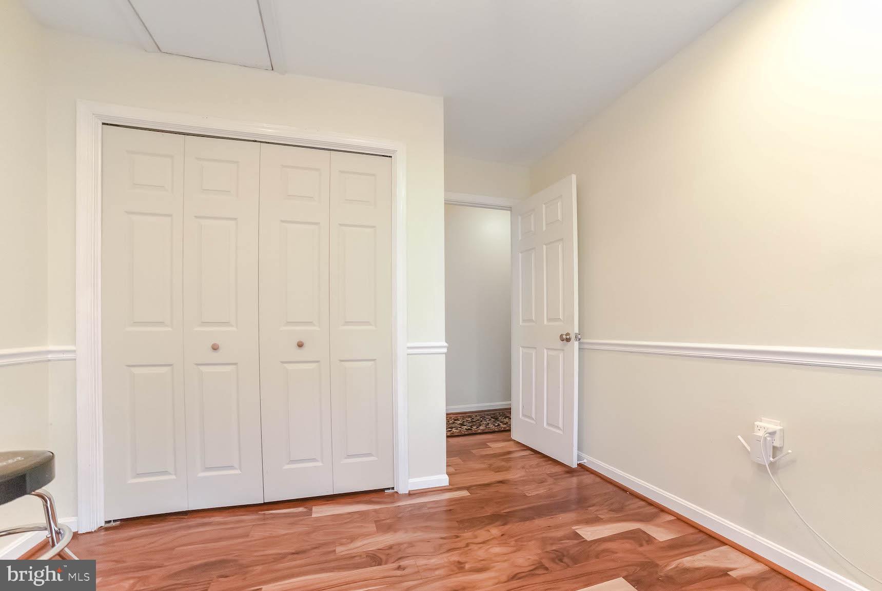 QUEEN TREE LANDING - Residential