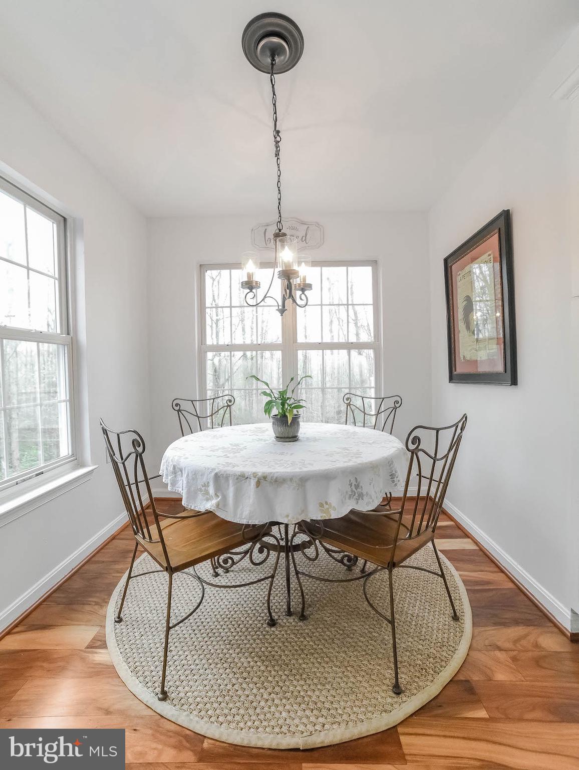 QUEEN TREE LANDING - Residential