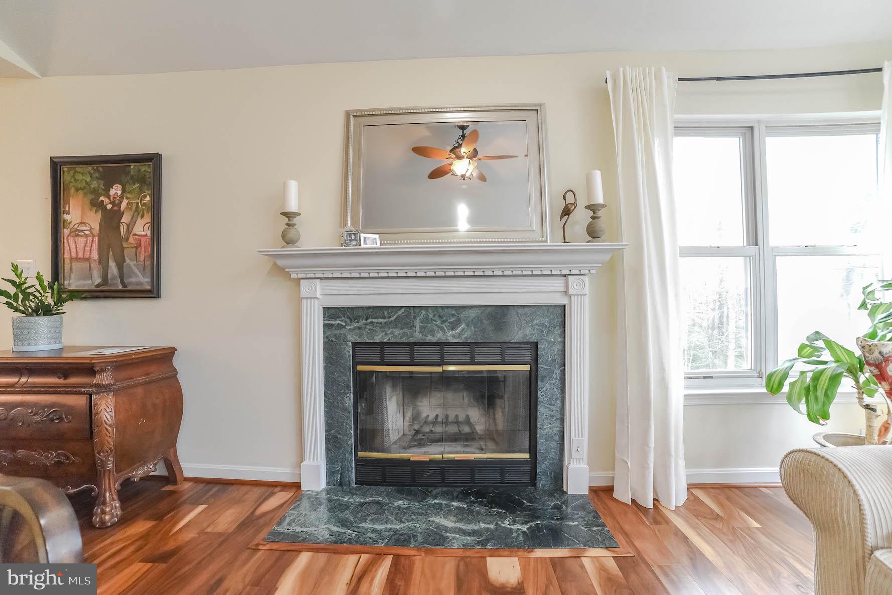 QUEEN TREE LANDING - Residential