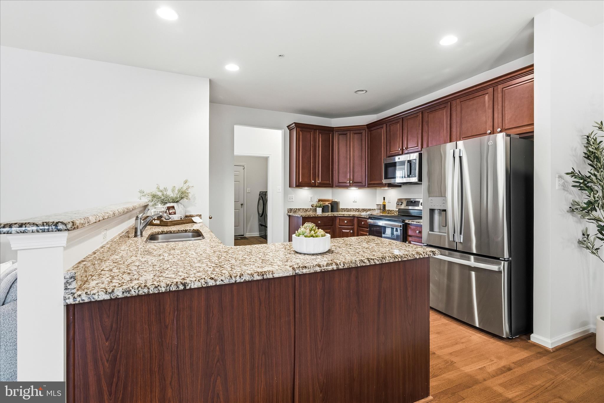 POPLAR RIDGE - Residential