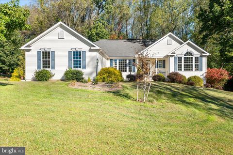 Photo of 5192 Maitland Terrace, FREDERICK, MD 21703 (MLS # MDFR2077752)