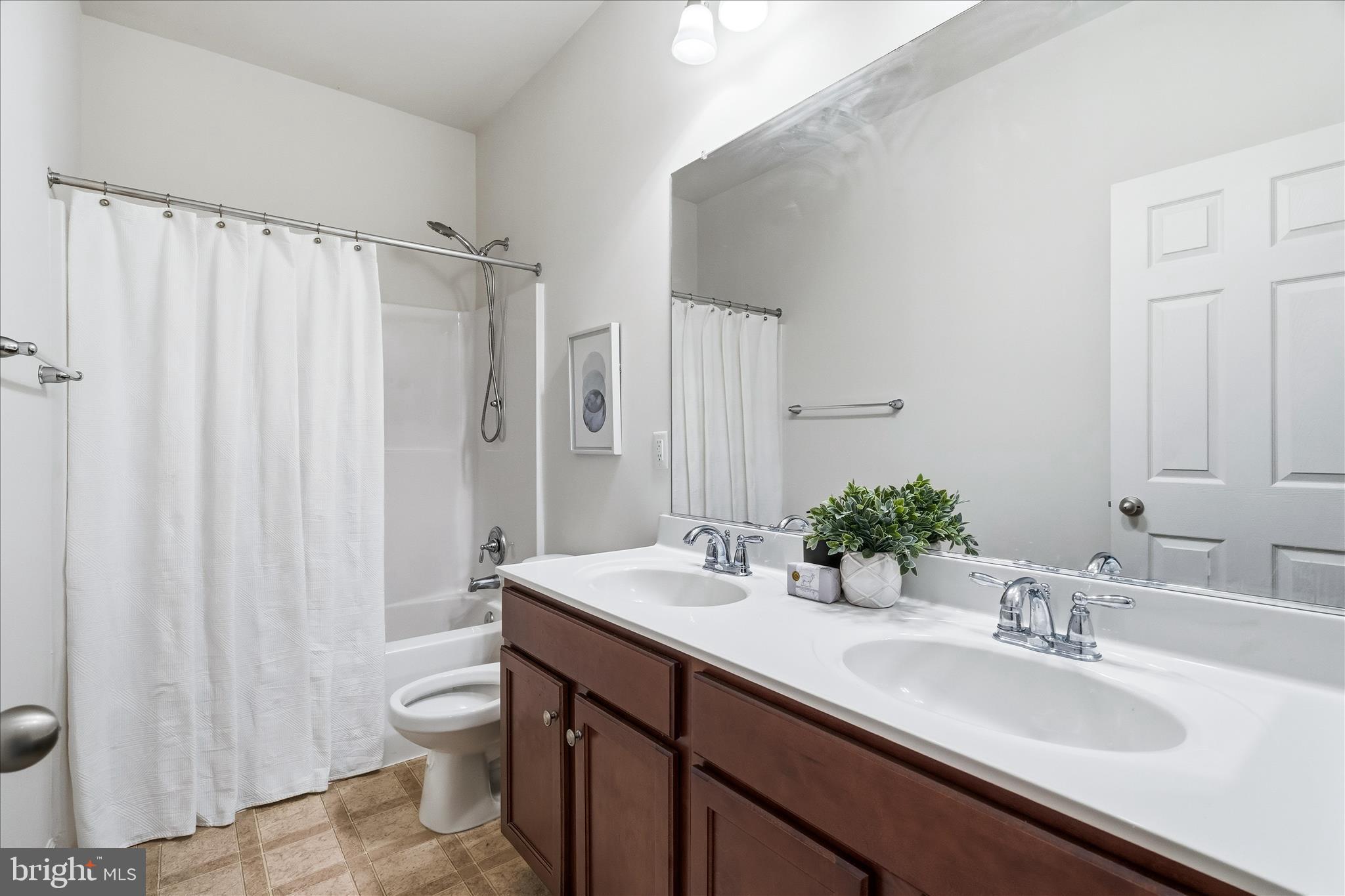 POPLAR RIDGE - Residential