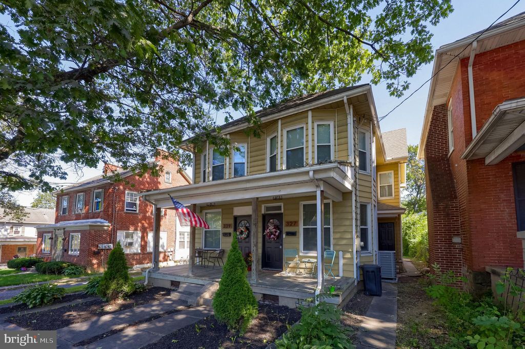 Photo of 327 - 329 W Main Street, EPHRATA, PA 17522 (MLS # PALA2075330)