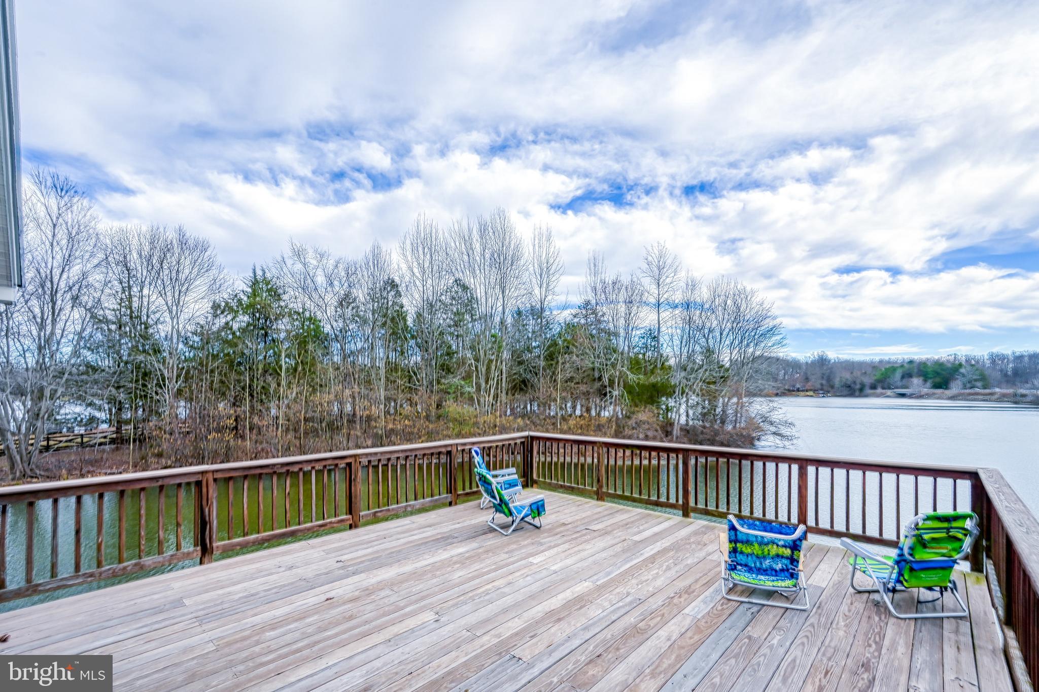 LAKEWOOD LANDING - Residential