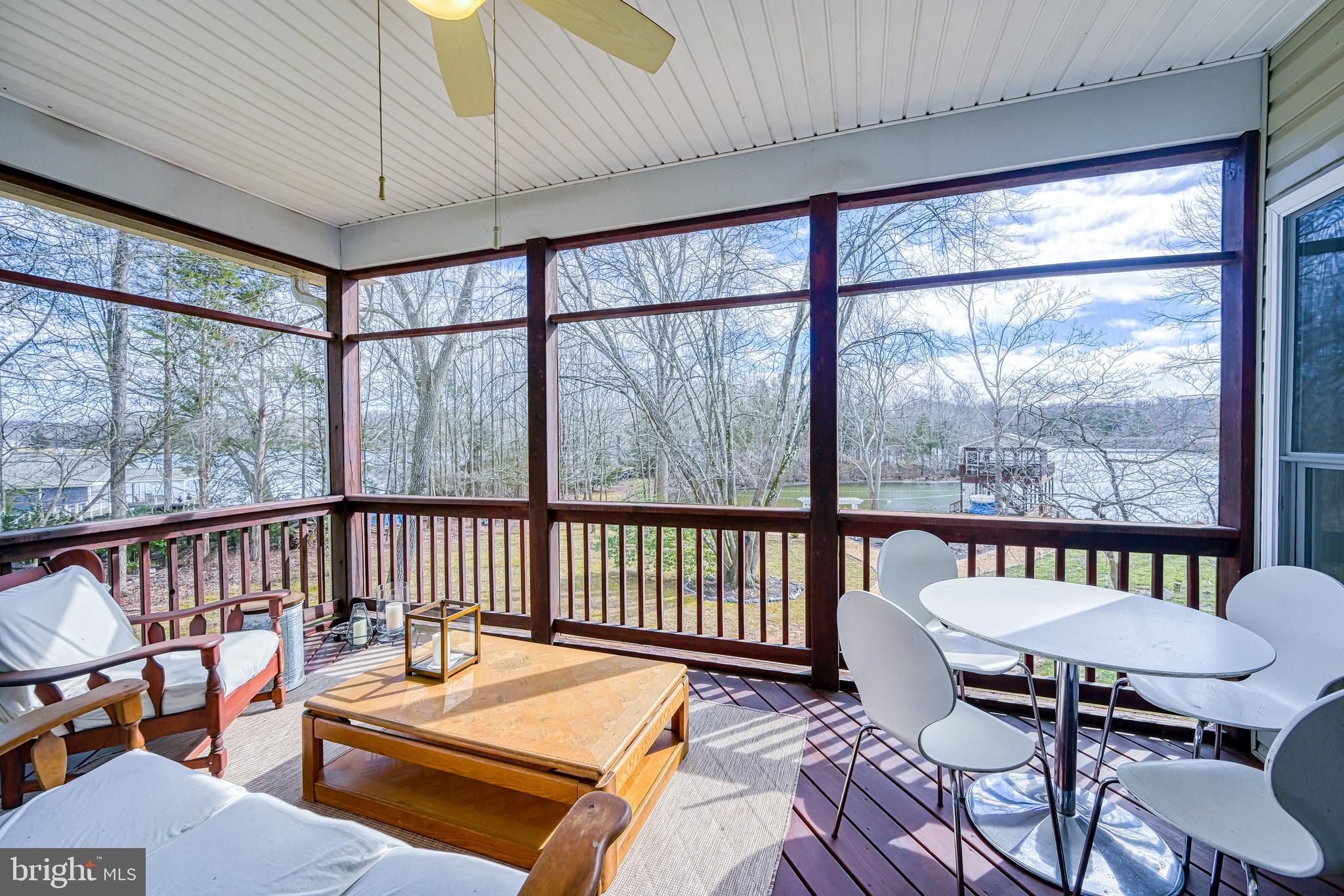 LAKEWOOD LANDING - Residential