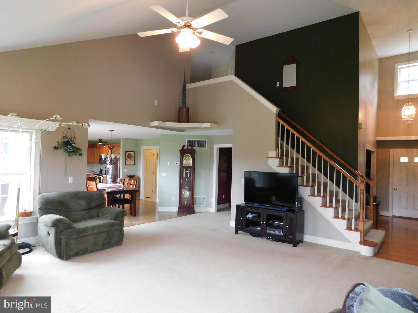 PILGRIMS OAK - Residential