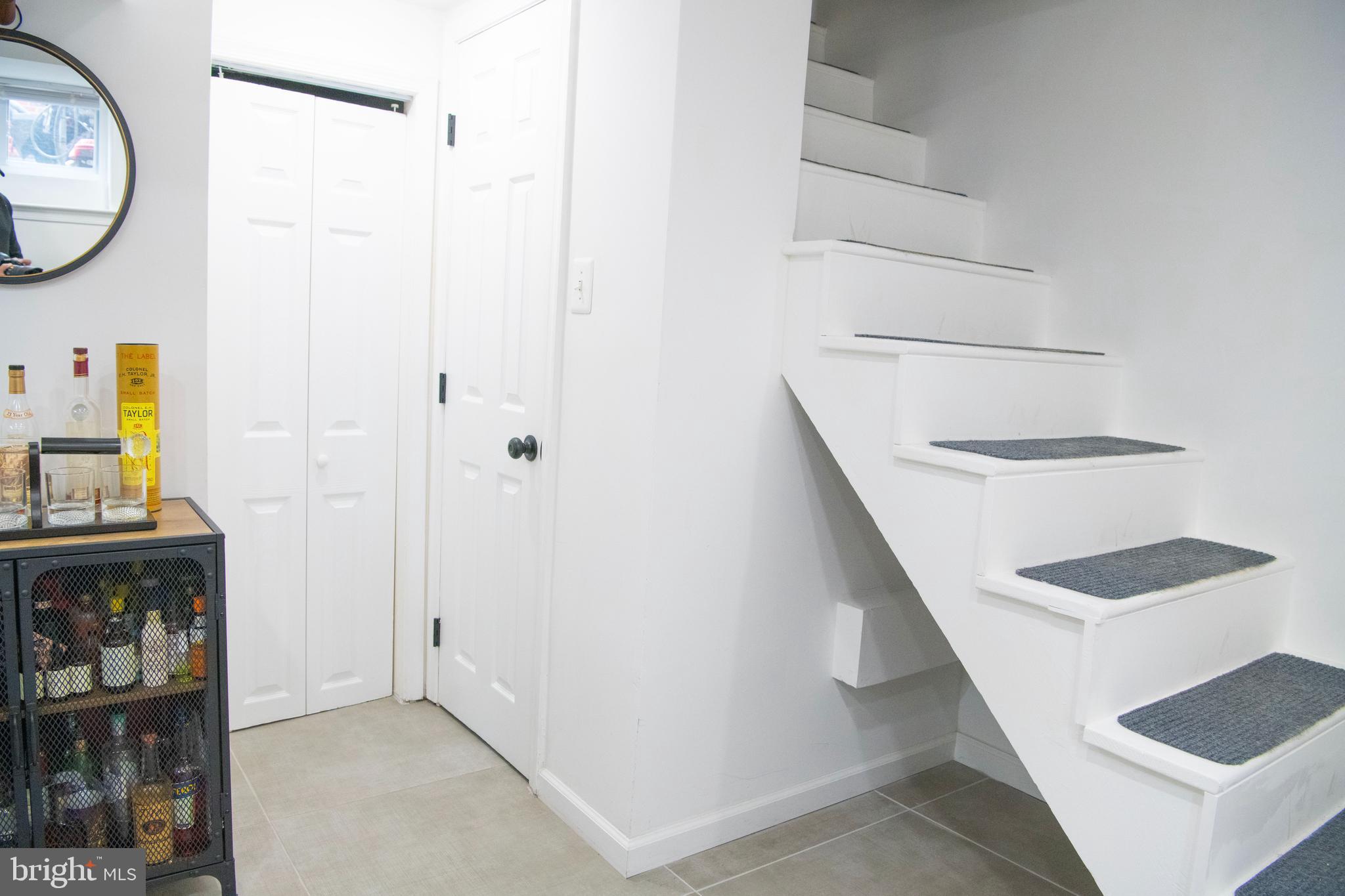 LONG BRANCH PARK - Residential Lease