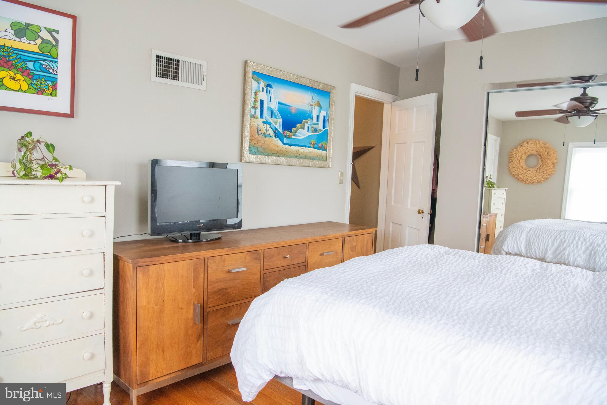 LONG BRANCH PARK - Residential Lease