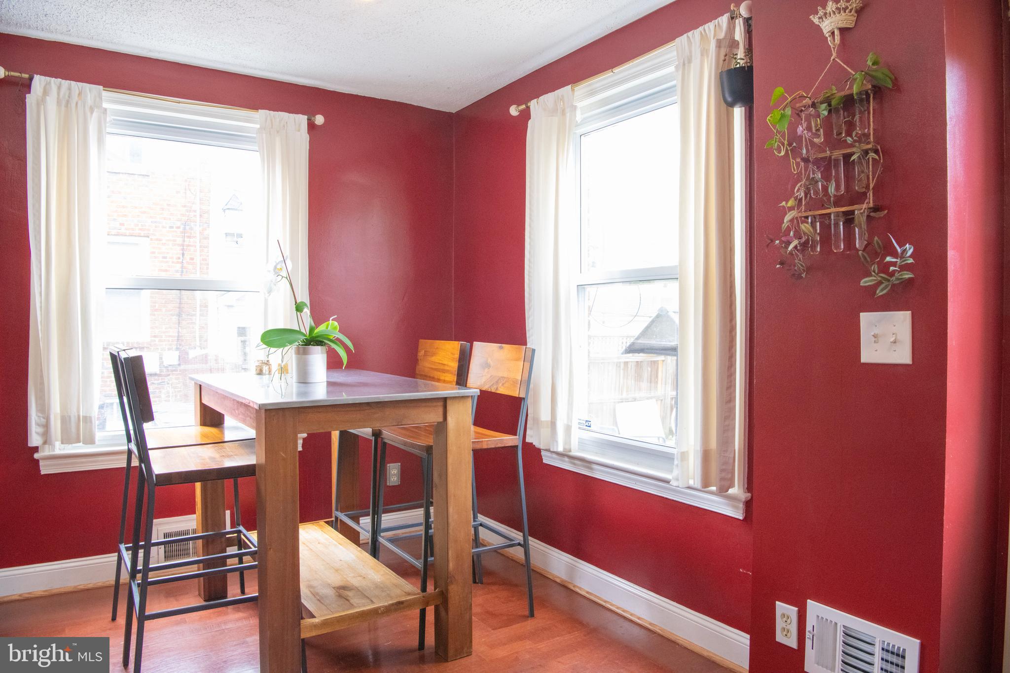 LONG BRANCH PARK - Residential Lease