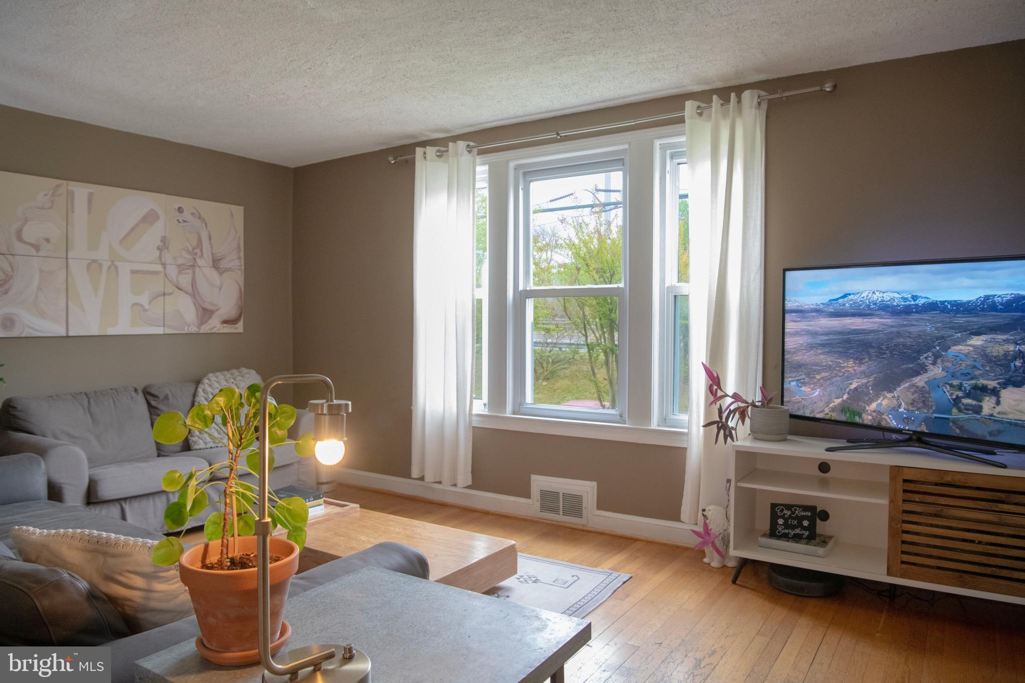 LONG BRANCH PARK - Residential Lease