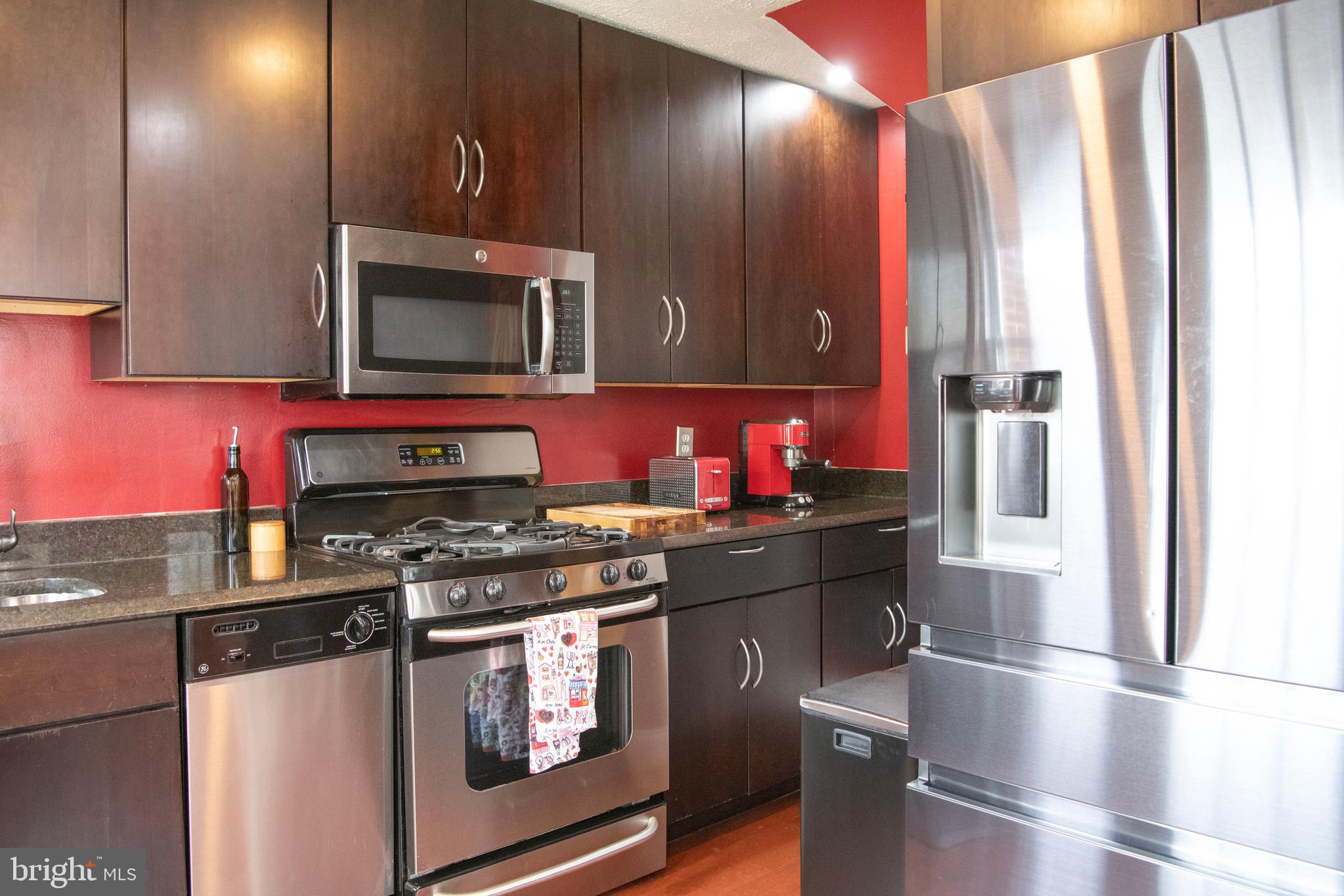 LONG BRANCH PARK - Residential Lease