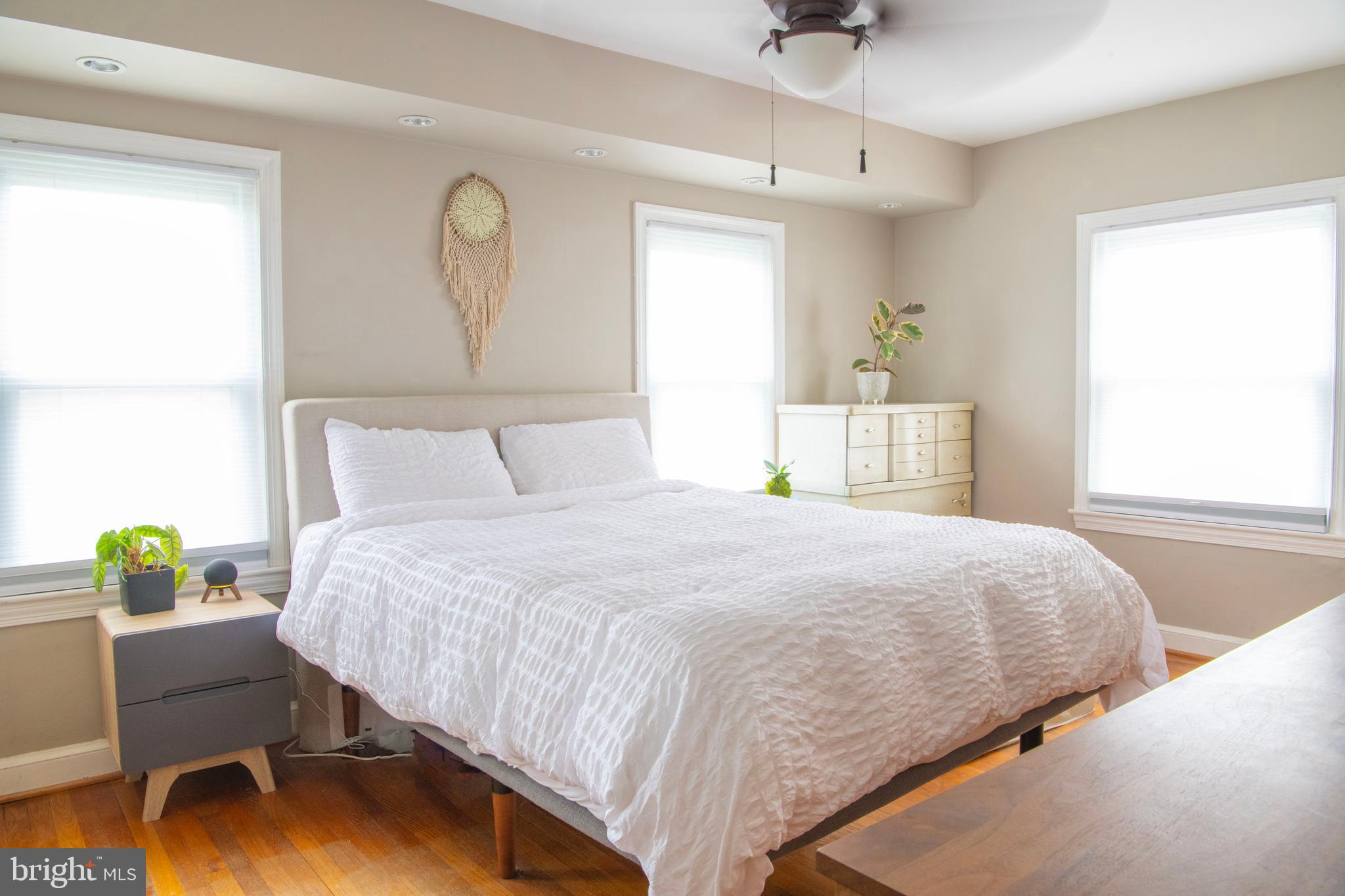 LONG BRANCH PARK - Residential Lease