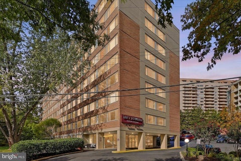 Condo For Rent - 1210 N Taft Street #811<br/> ARLINGTON, VA 22201