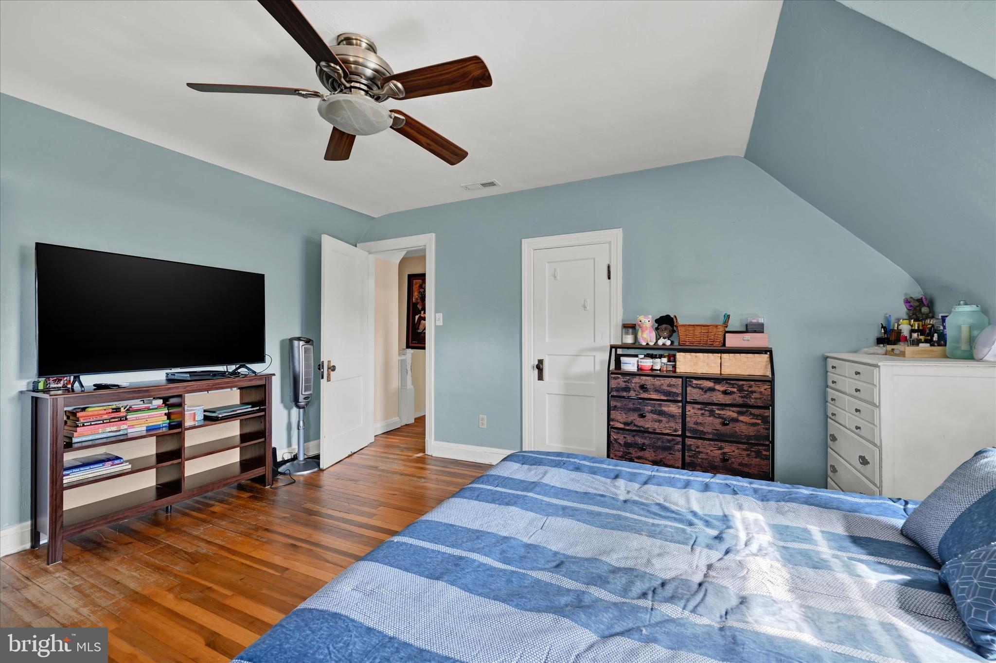 LONG GREEN - Residential