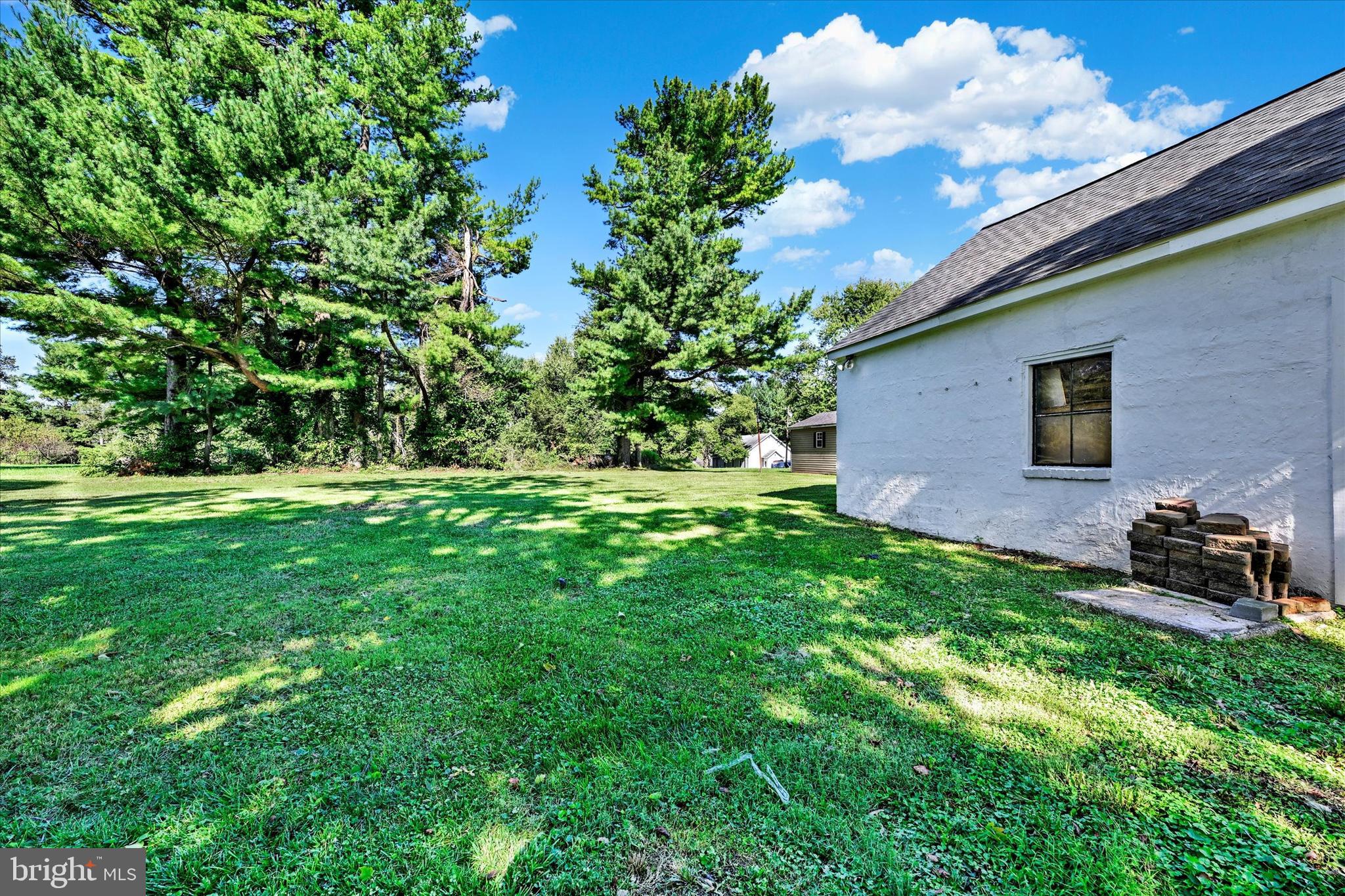 LONG GREEN - Residential