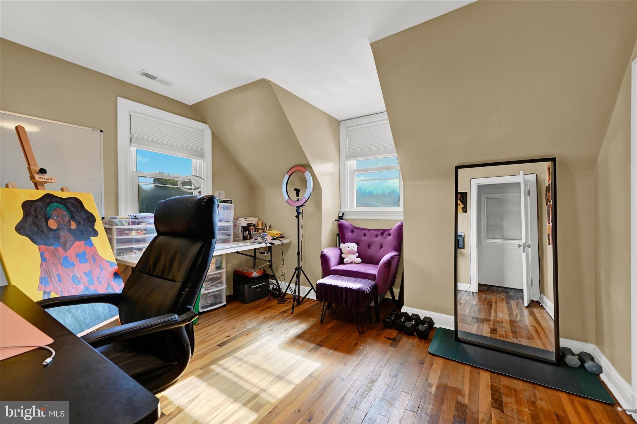 LONG GREEN - Residential