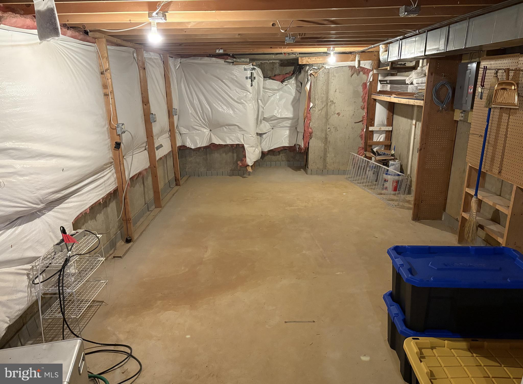 MONTGOMERY MEADOWS - Residential