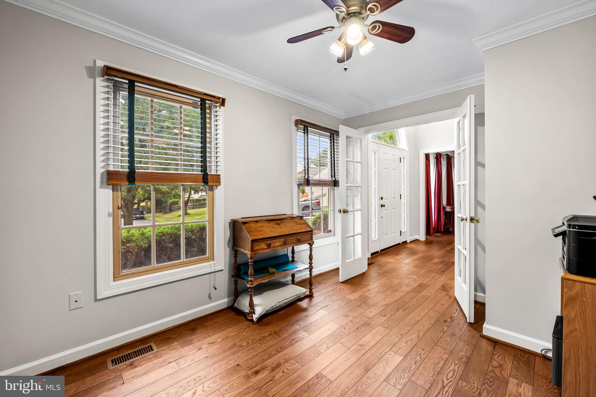 MONTGOMERY MEADOWS - Residential