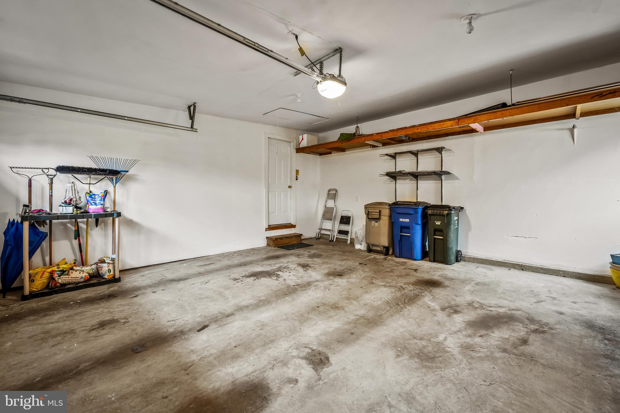 MONTGOMERY MEADOWS - Residential