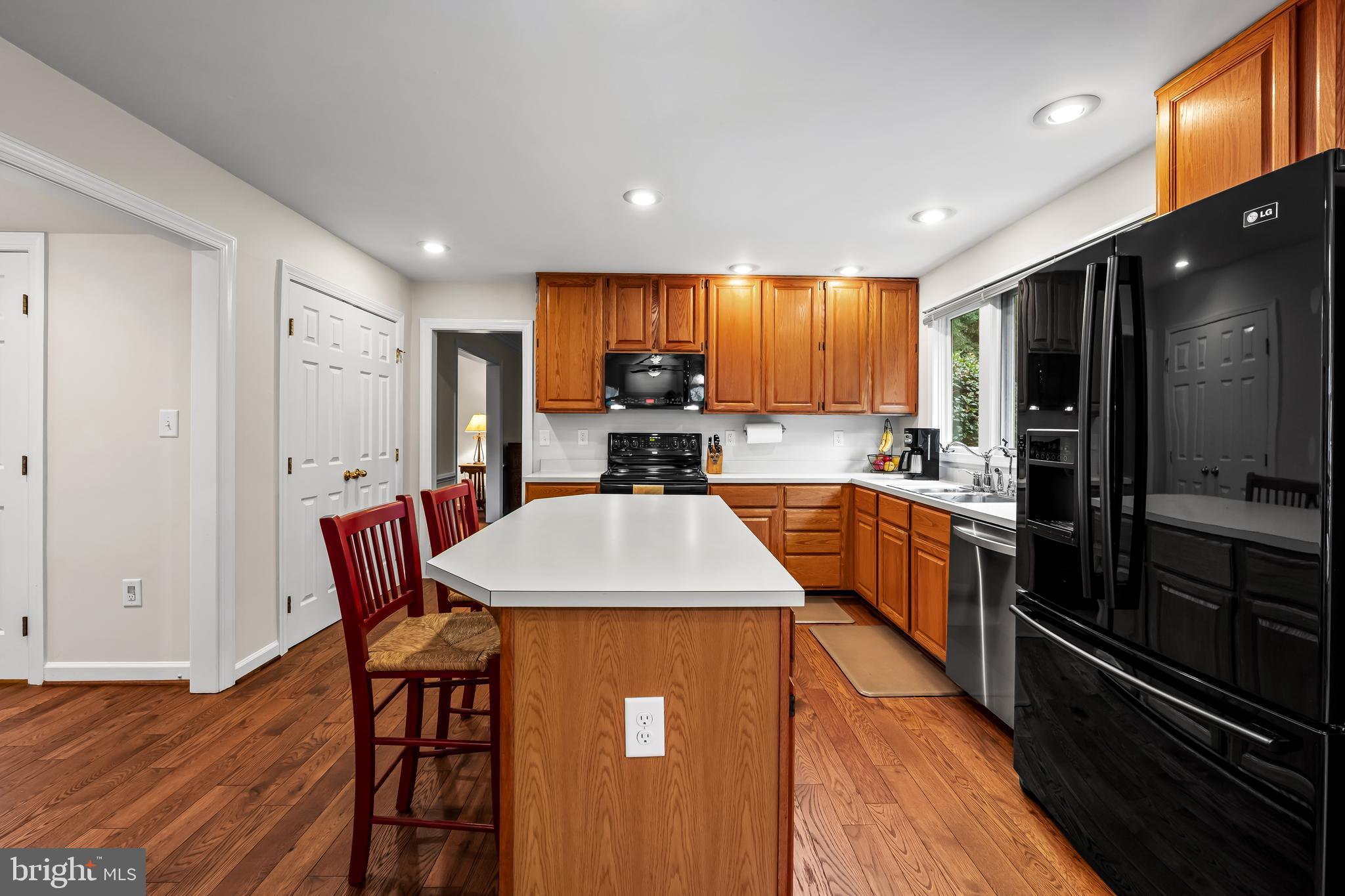 MONTGOMERY MEADOWS - Residential