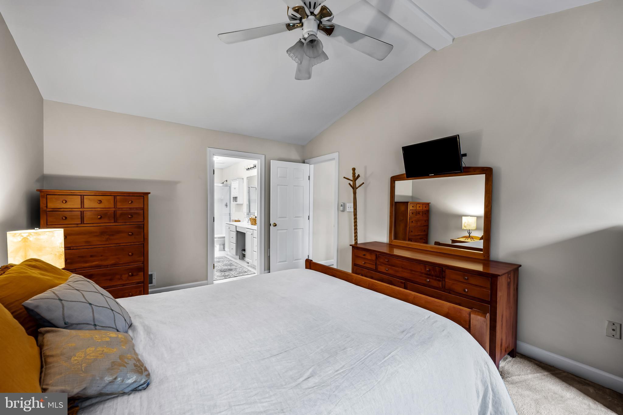 MONTGOMERY MEADOWS - Residential