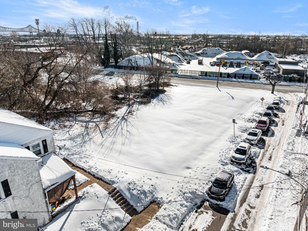 Photo of 917 - 923 Meadow Lane, CHESTER, PA 19013 (MLS # PADE2107430)