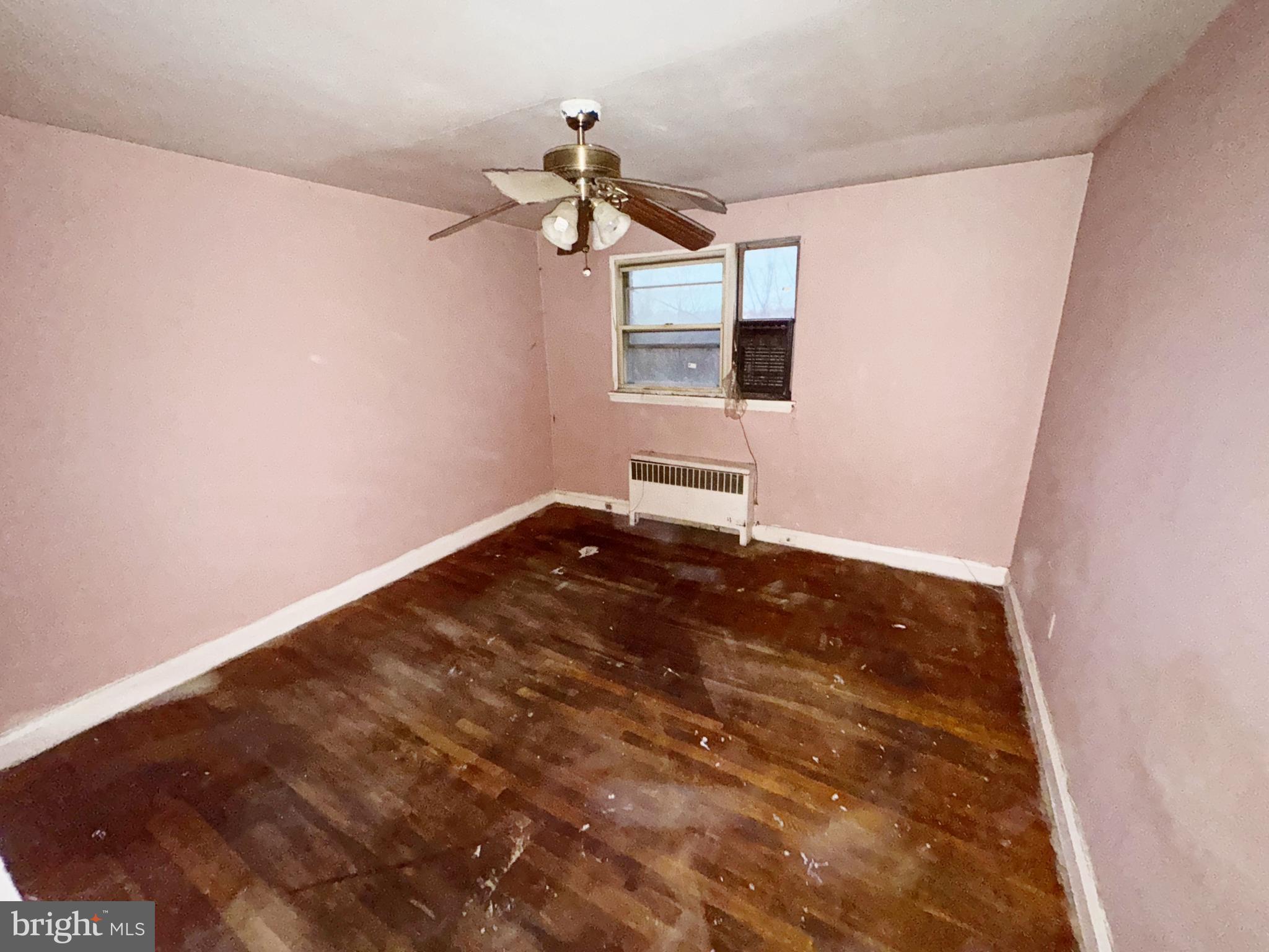 FRANKFORD - Residential