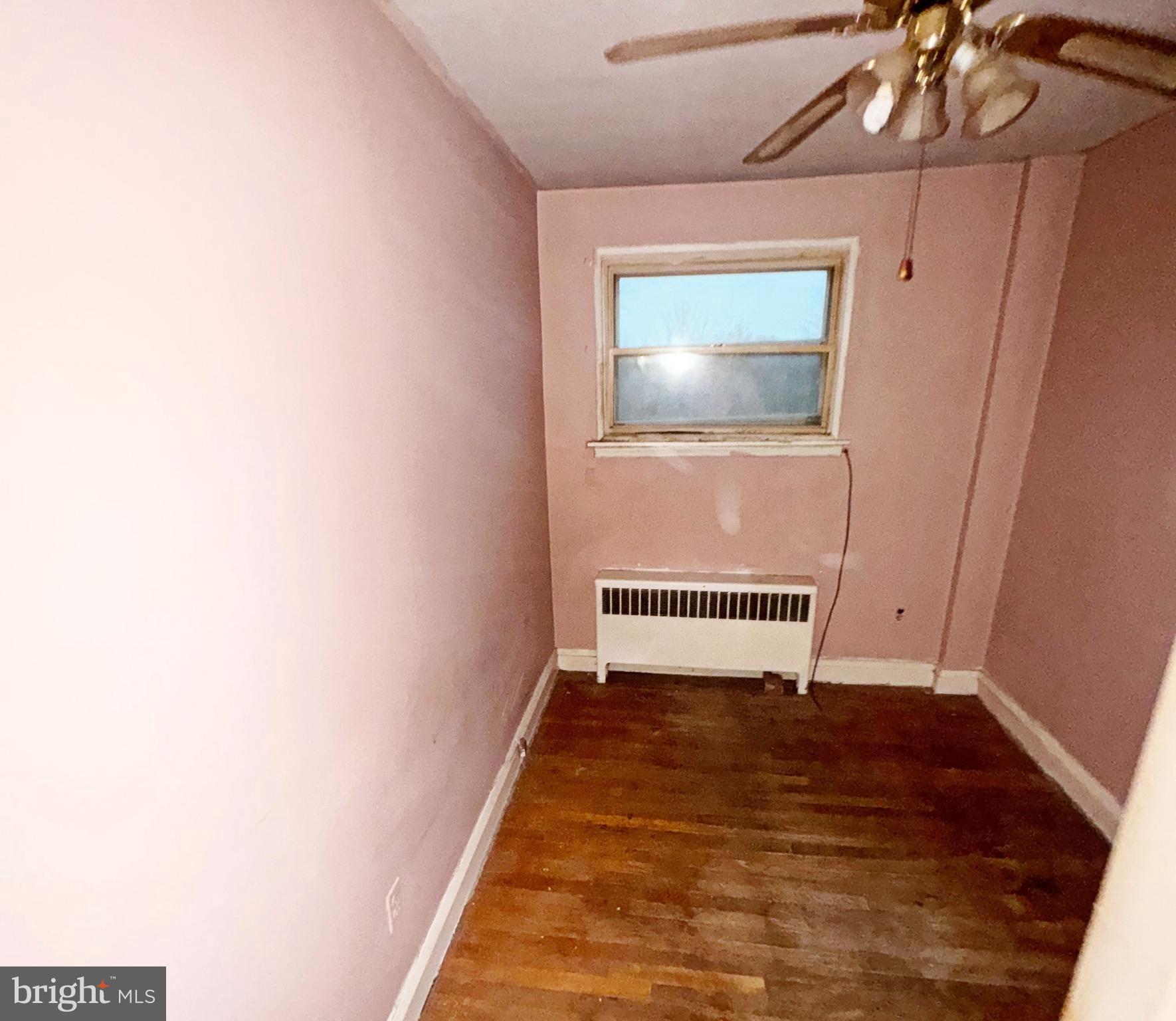 FRANKFORD - Residential